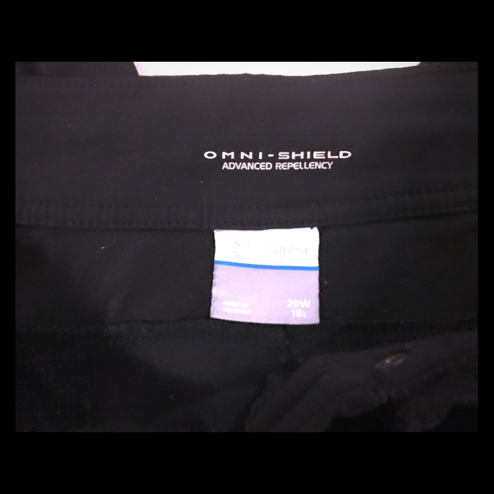Columbia black capri, size 20w 18L